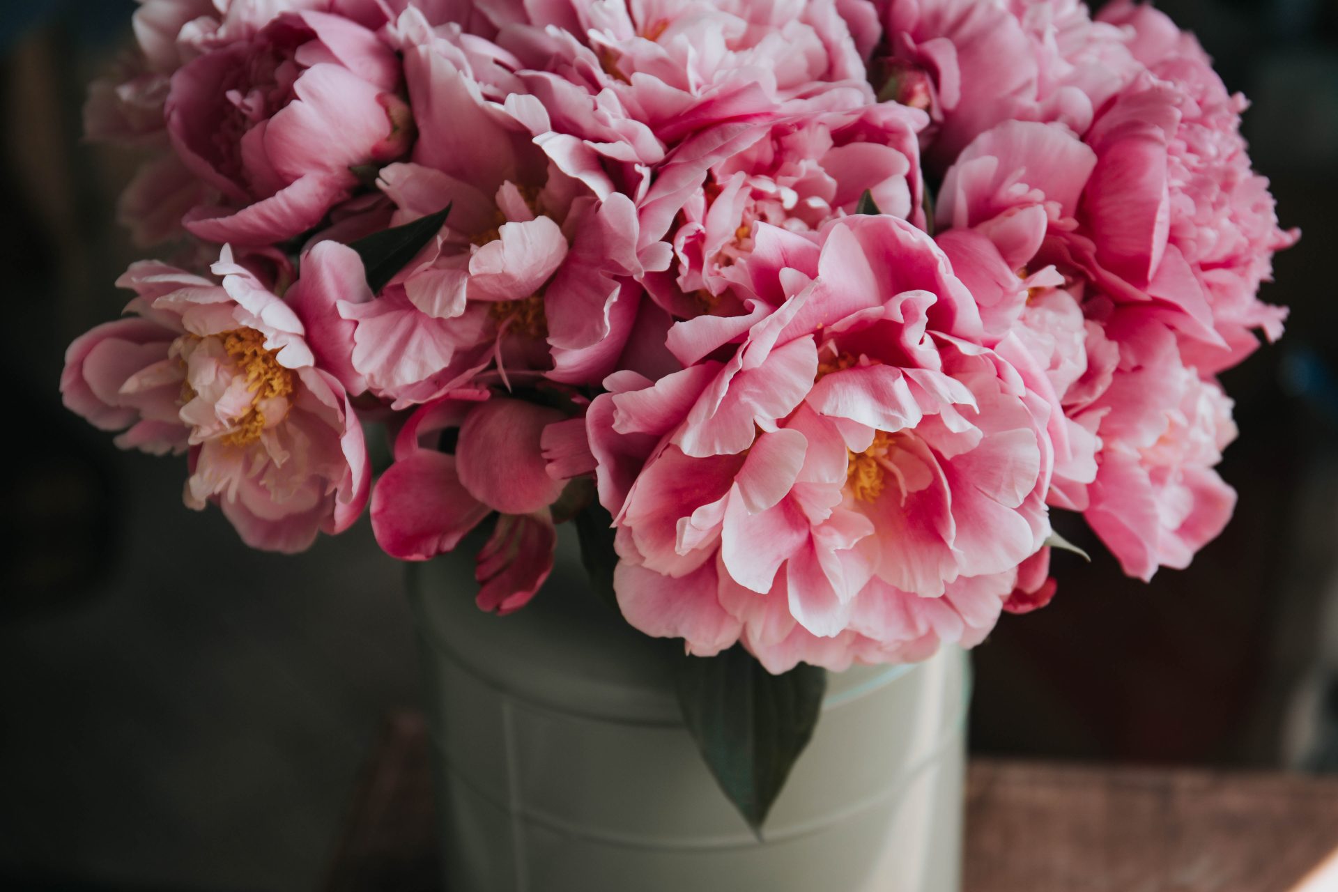 A bouquet of pink flowers